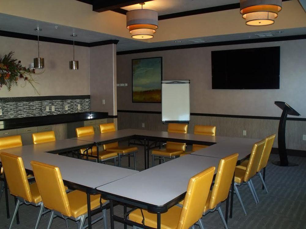 Best Western Plus Emerald Inn & Suites Garden City Zewnętrze zdjęcie