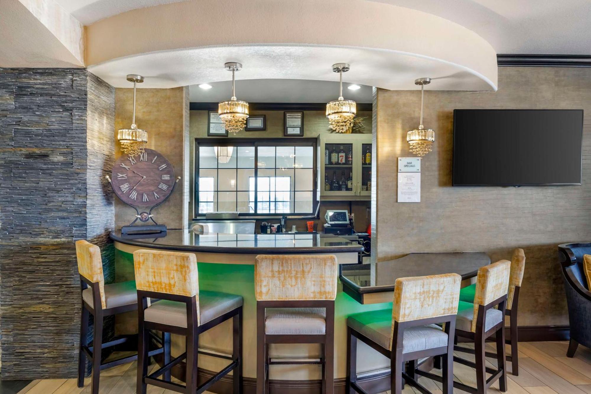 Best Western Plus Emerald Inn & Suites Garden City Zewnętrze zdjęcie