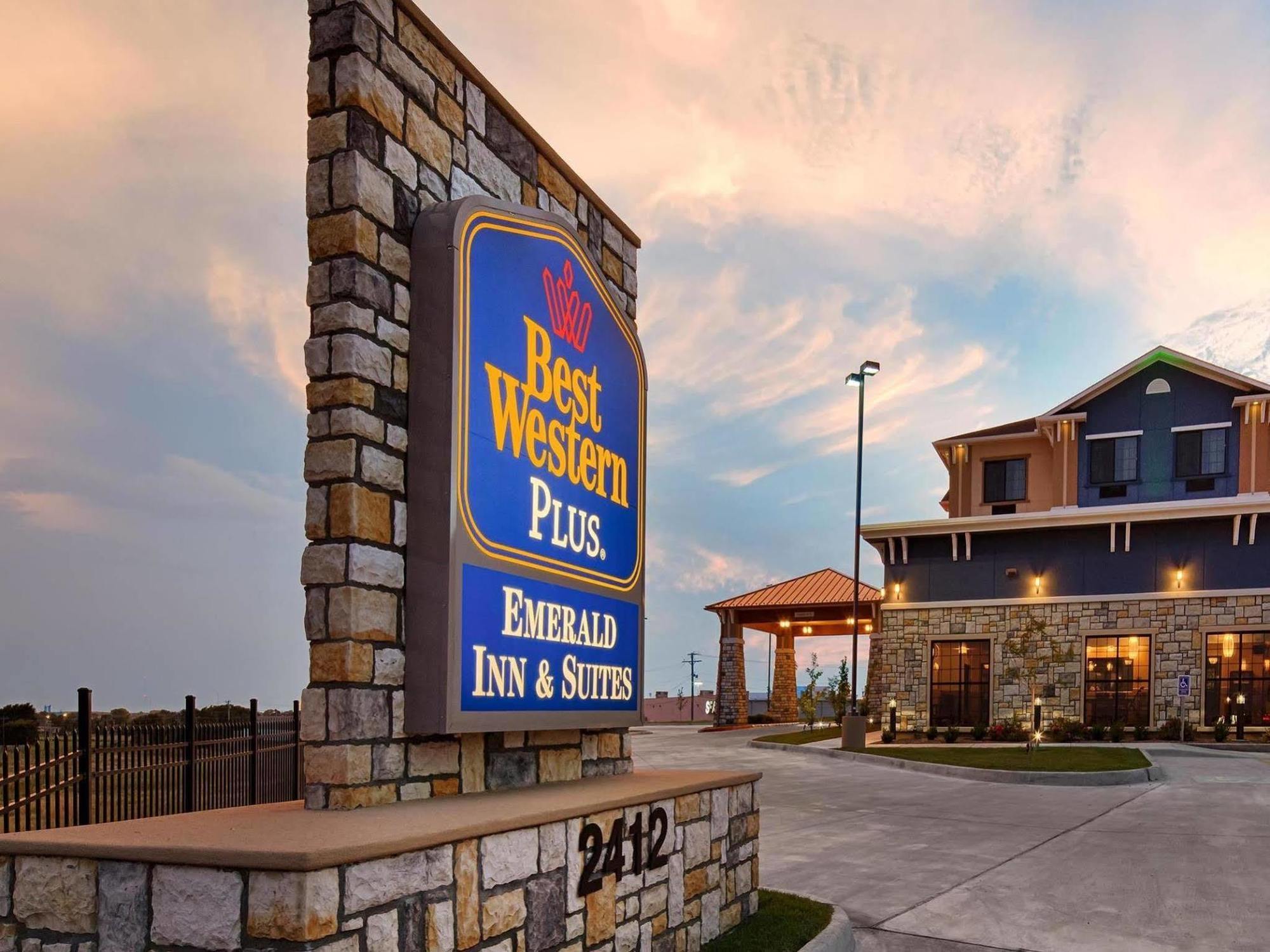 Best Western Plus Emerald Inn & Suites Garden City Zewnętrze zdjęcie